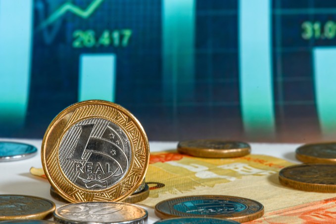 Os cuidados para investir no crédito privado em tempos de Selic alta